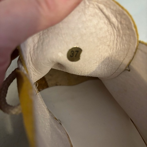 Tomax women’s yellow suede lace up booties in size ‎ 37 made in Italy - Picture 11 of 11